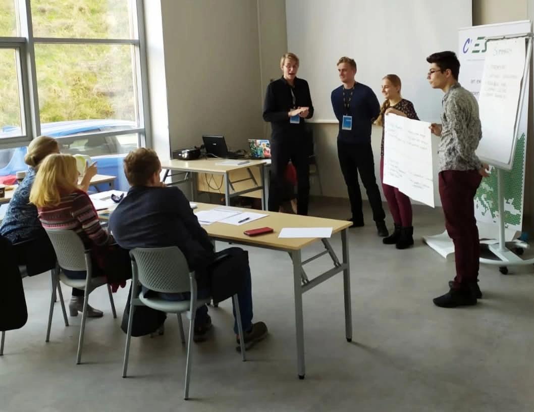 Prezentacja case study przed jury